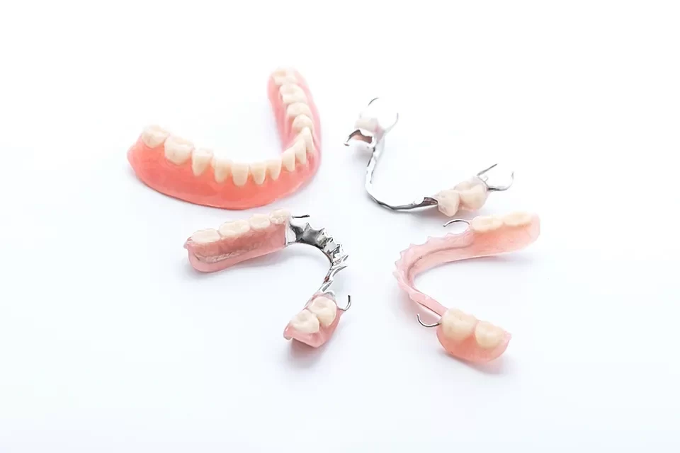 How Much Do Dentures Cost?